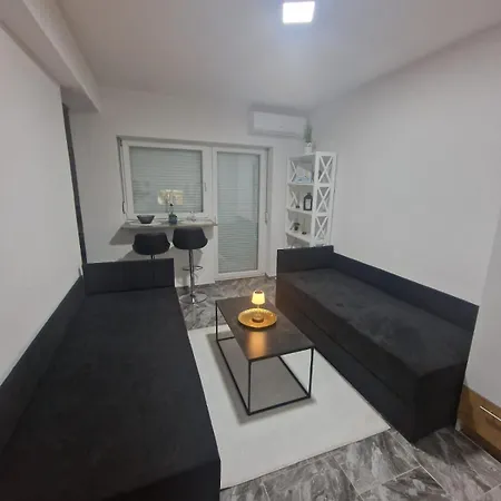 Katic Apartment *