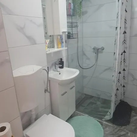 Katic 아파트 Odžak